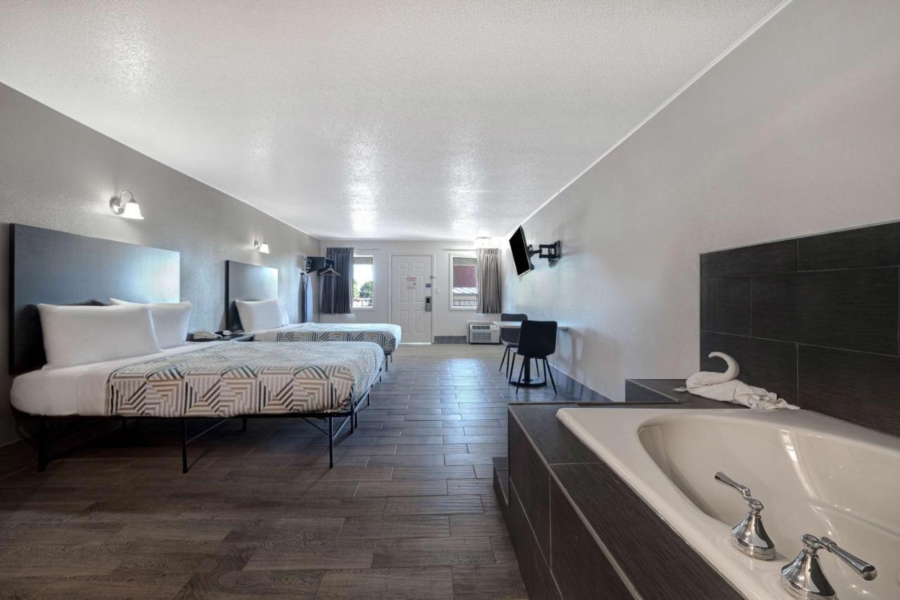 Crestview Inn Branson West Luaran gambar